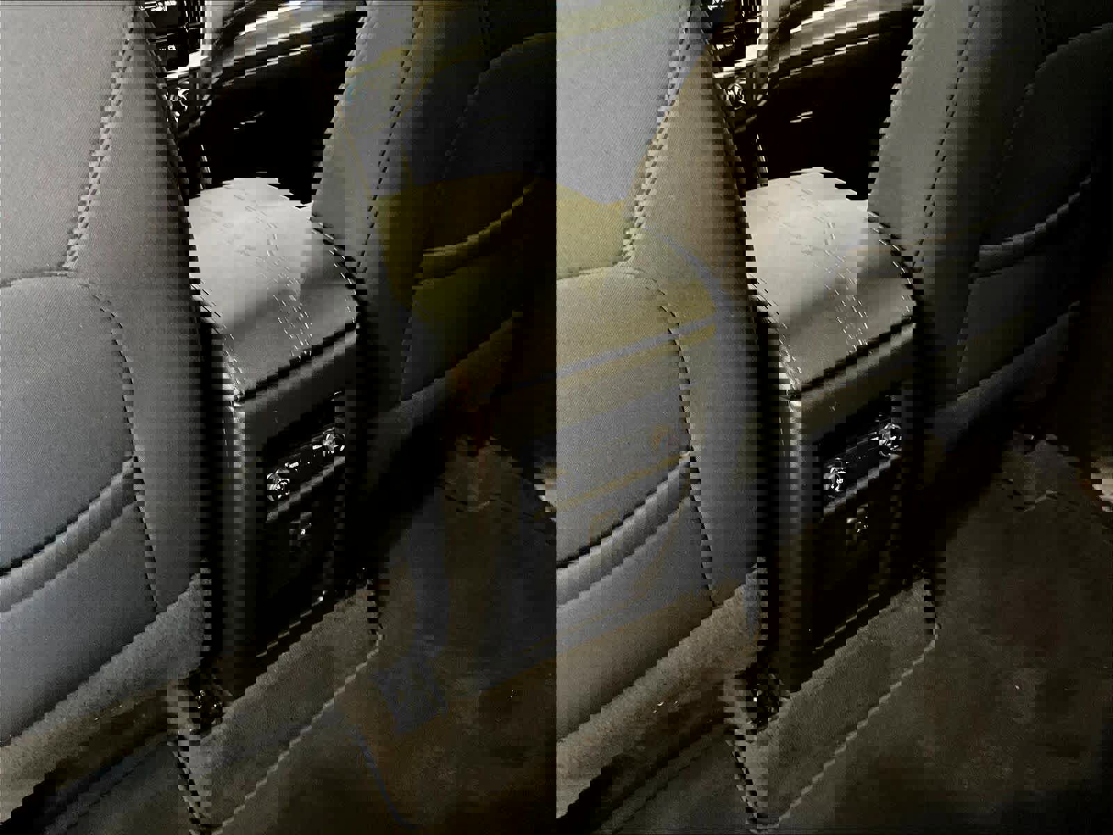 Used 2022 Chevrolet Traverse LT AWD/4WD image 29