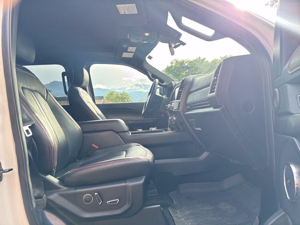 Used 2020 Ford Expedition Limited w/ Equipment Group 303A AWD/4WD image 33
