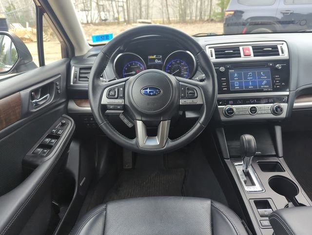 Used 2017 Subaru Outback 2.5i Limited image 18