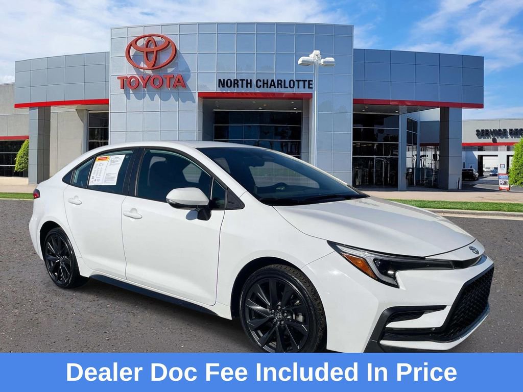 Used 2024 Toyota Corolla SE FWD image 1