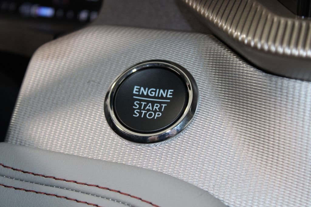 New 2026 Ford Explorer Active RWD image 46