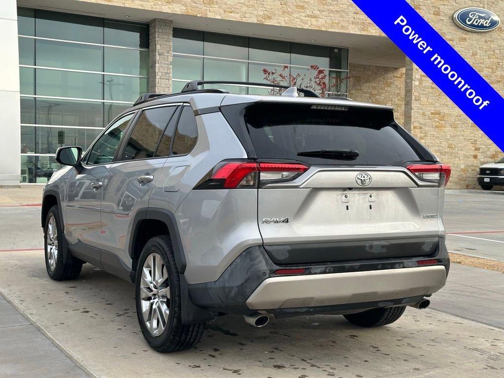 Used 2021 Toyota RAV4 Limited w/ Carpet Mat Package (TMS) image 10