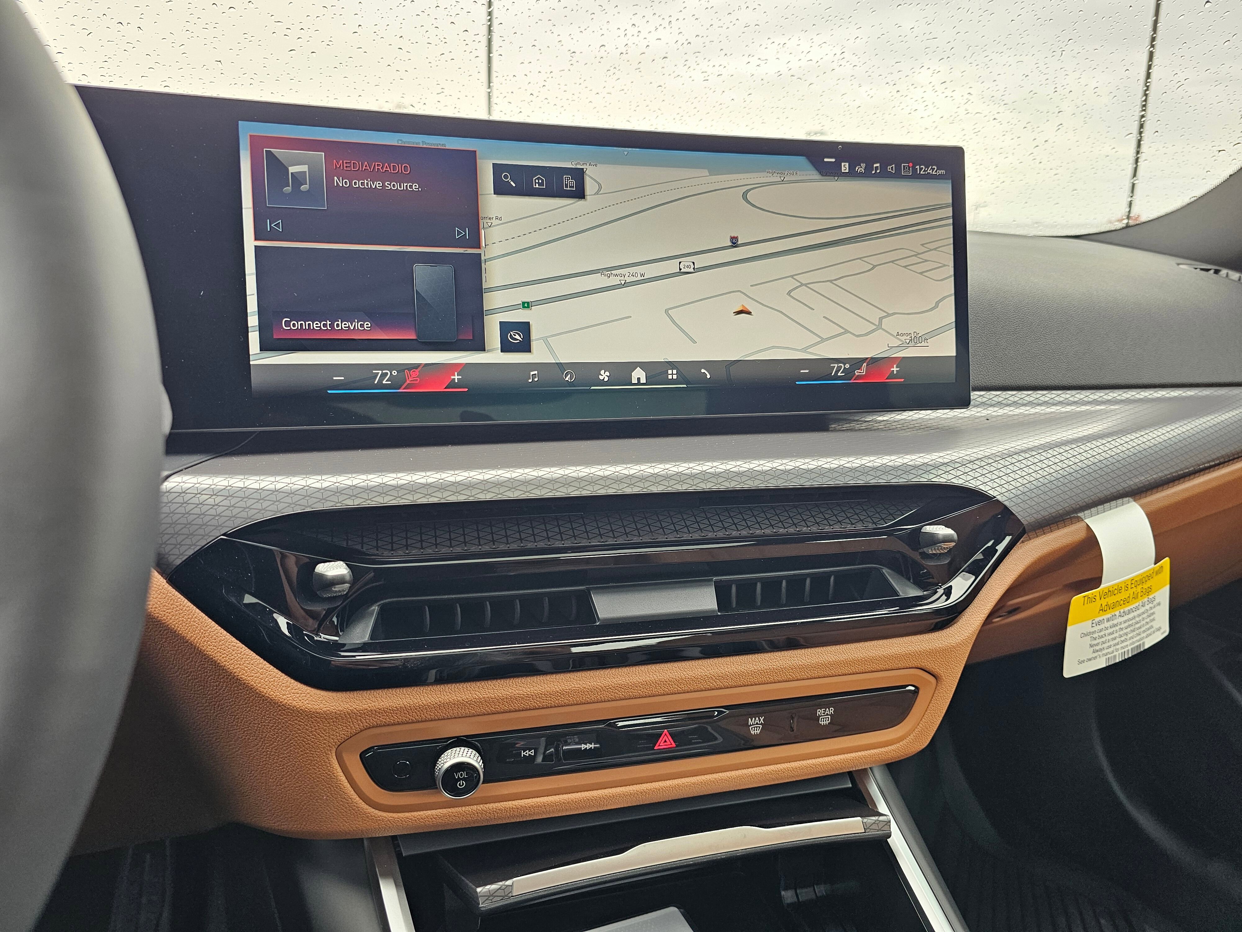 New 2026 BMW 330i xDrive Sedan w/ M Sport Package image 19