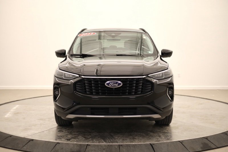 Used 2023 Ford Escape Platinum image 8