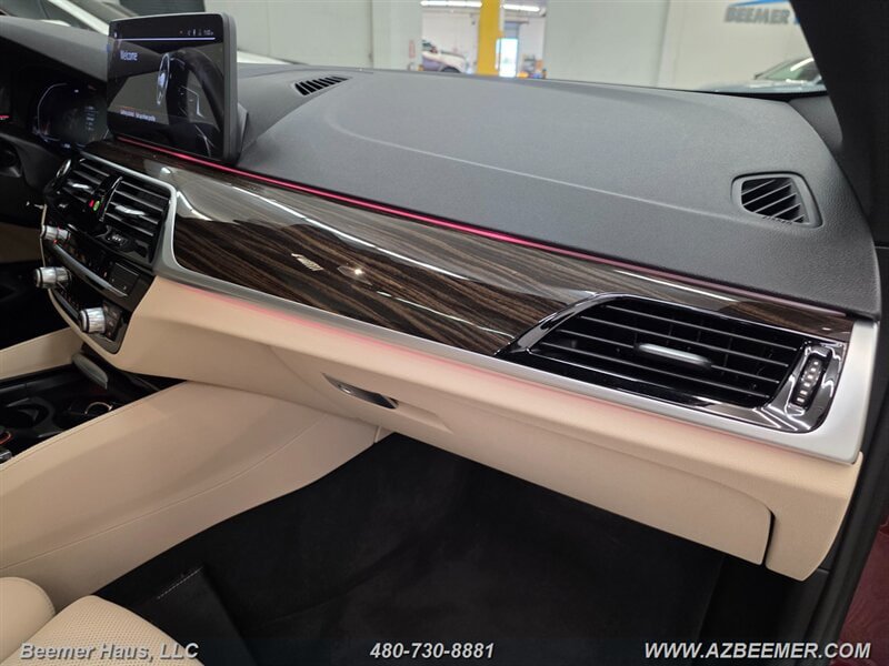 Used 2023 BMW 530i w/ M Sport Package RWD image 38