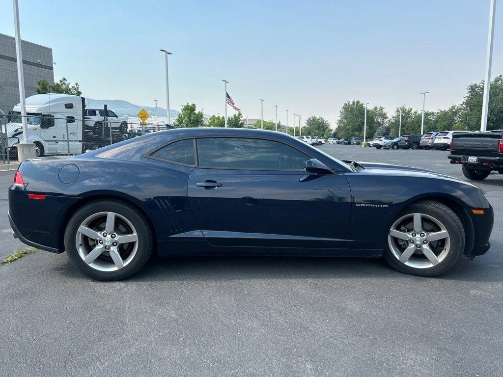 Used 2015 Chevrolet Camaro LT w/ Rear Vision Package RWD image 9