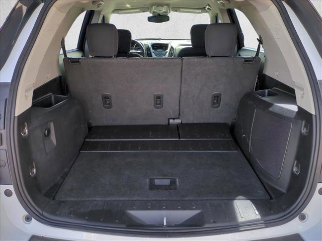 Used 2017 Chevrolet Equinox LS image 6