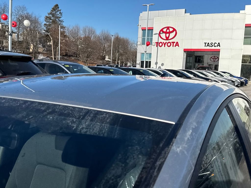 New 2026 Toyota Prius LE image 15