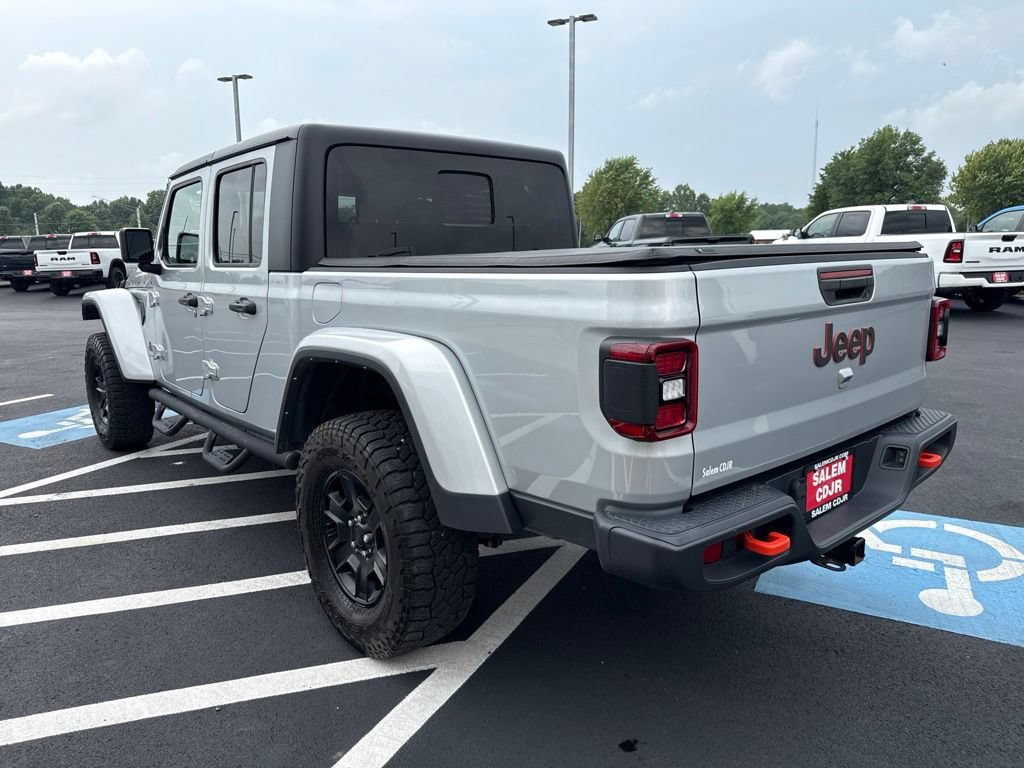 Used 2023 Jeep Gladiator Mojave w/ LED Lighting Group AWD/4WD image 6
