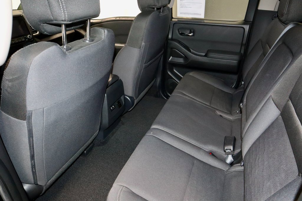 Certified 2024 Nissan Frontier SV w/ Technology Package image 22