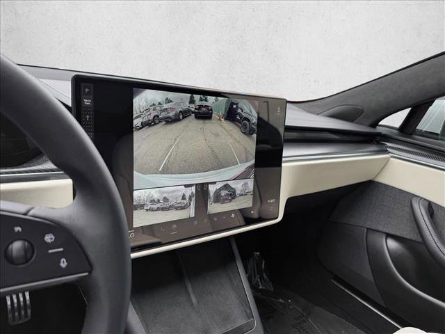 Used 2021 Tesla Model S Plaid image 15