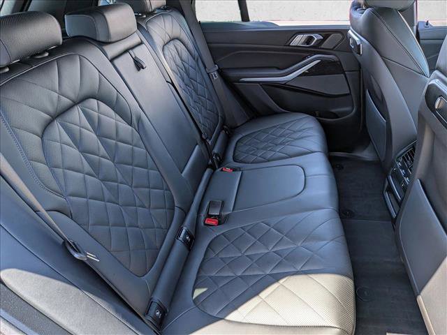 Certified 2024 BMW X5 xDrive40i w/ M Sport Package AWD/4WD image 21