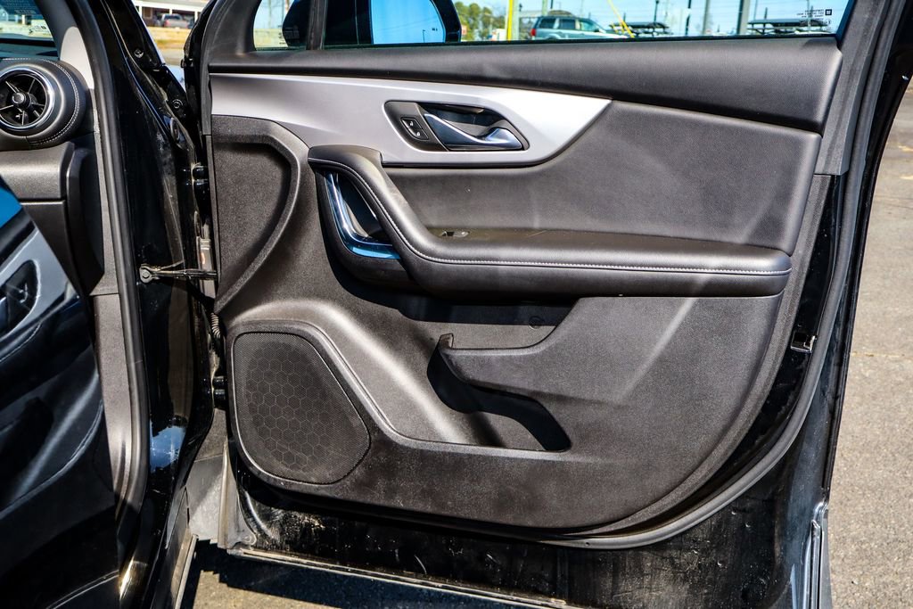 Used 2024 Chevrolet Blazer LT image 38