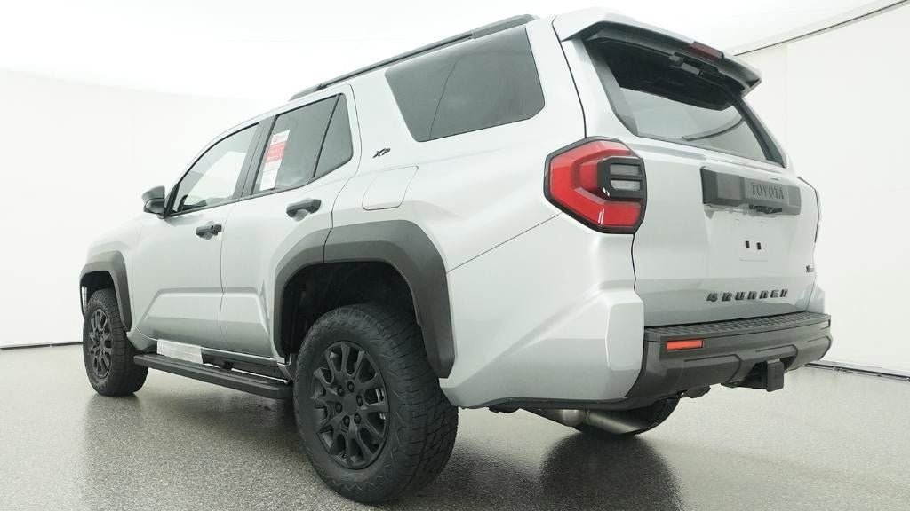 New 2026 Toyota 4Runner SR5 AWD/4WD image 21