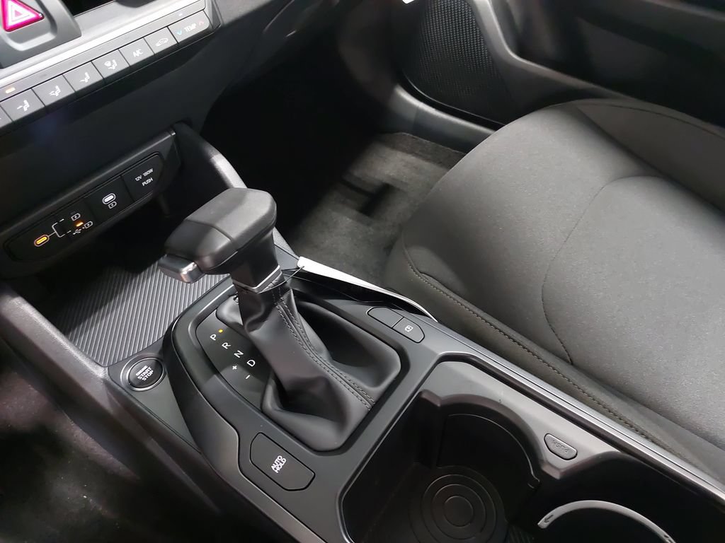New 2026 Kia K4 FWD image 25