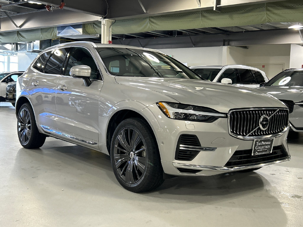 Used 2022 Volvo XC60 T8 Inscription w/ Advanced Package