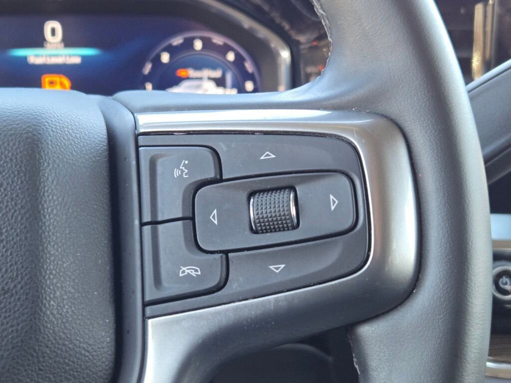 Used 2024 Chevrolet Silverado 1500 LT image 27