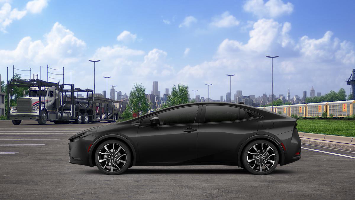 New 2026 Toyota Prius Plug-In Hybrid FWD image 6