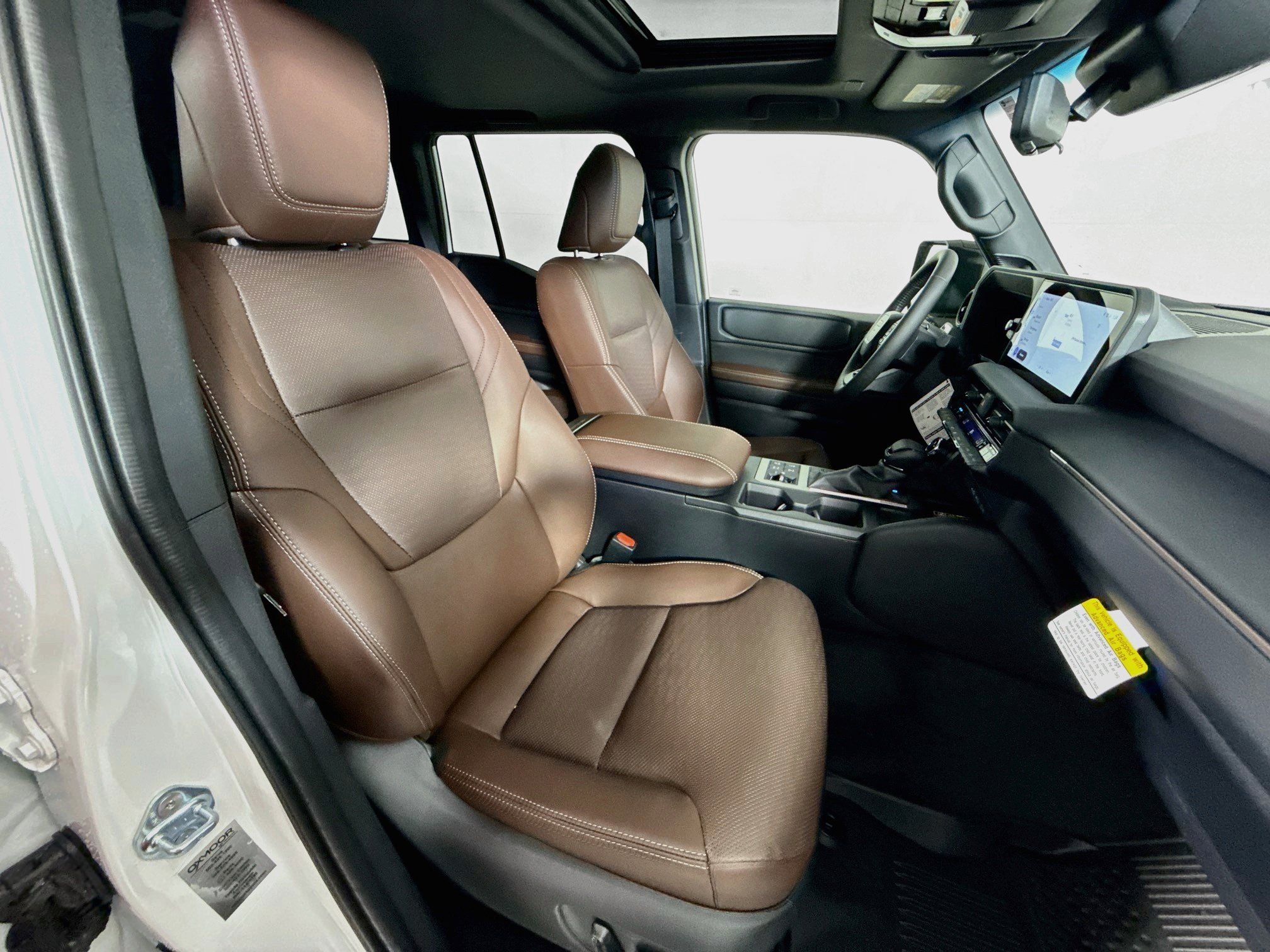 New 2027 Toyota Land Cruiser w/ Premium Package AWD/4WD image 28