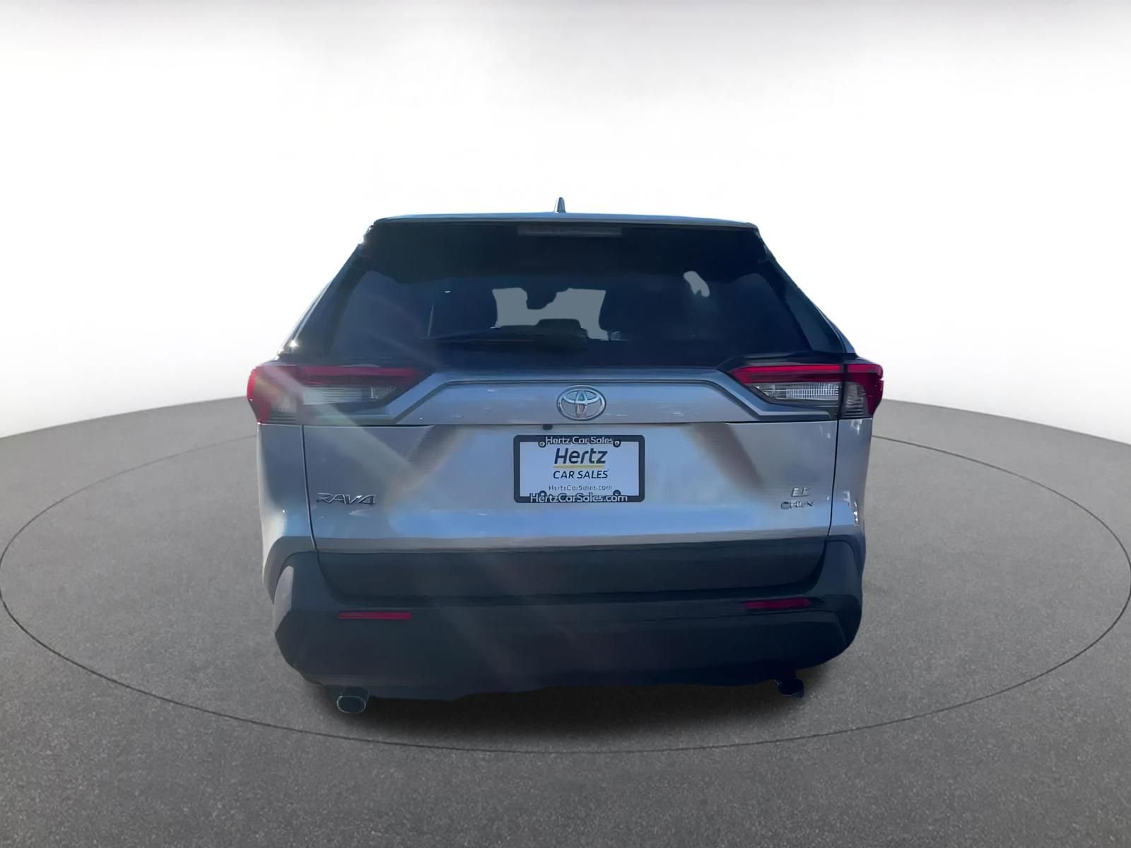 Used 2025 Toyota RAV4 LE image 12