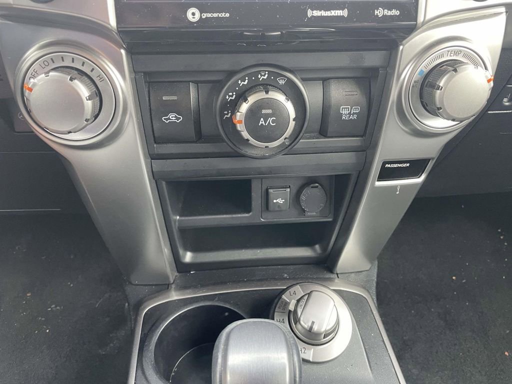 Used 2024 Toyota 4Runner SR5 Premium image 40