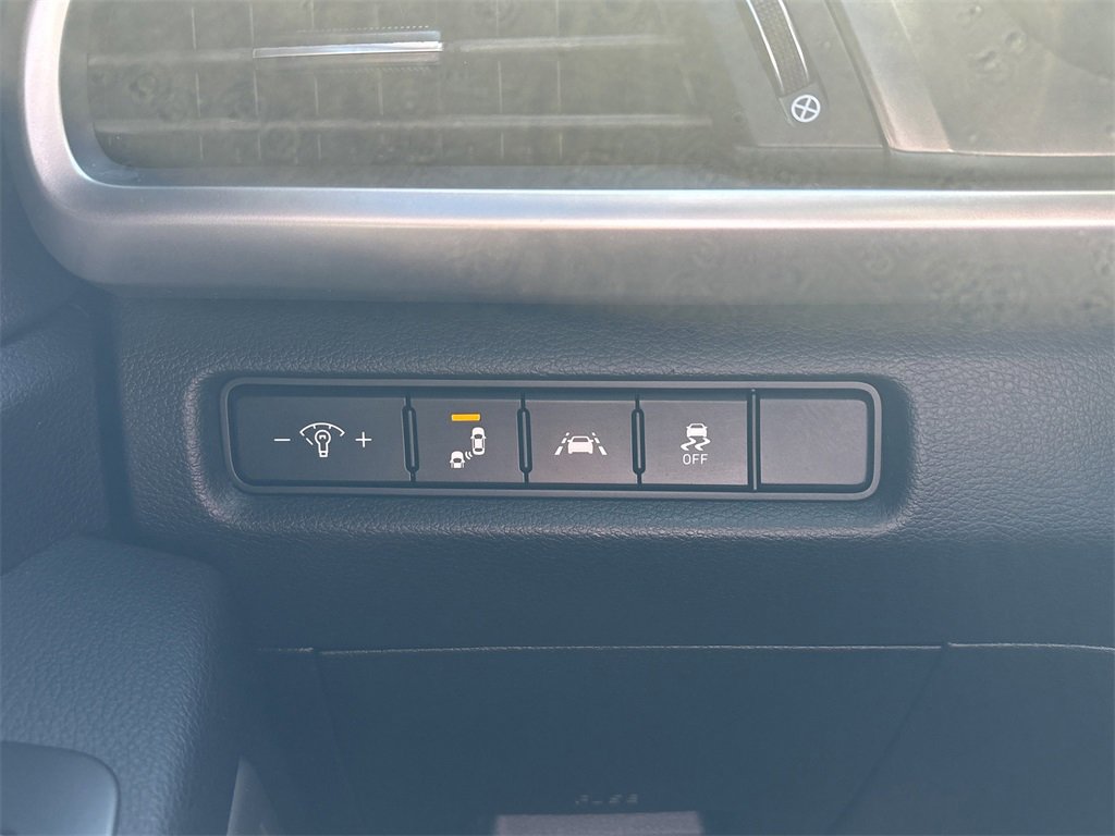 Used 2021 Kia Telluride LX image 25