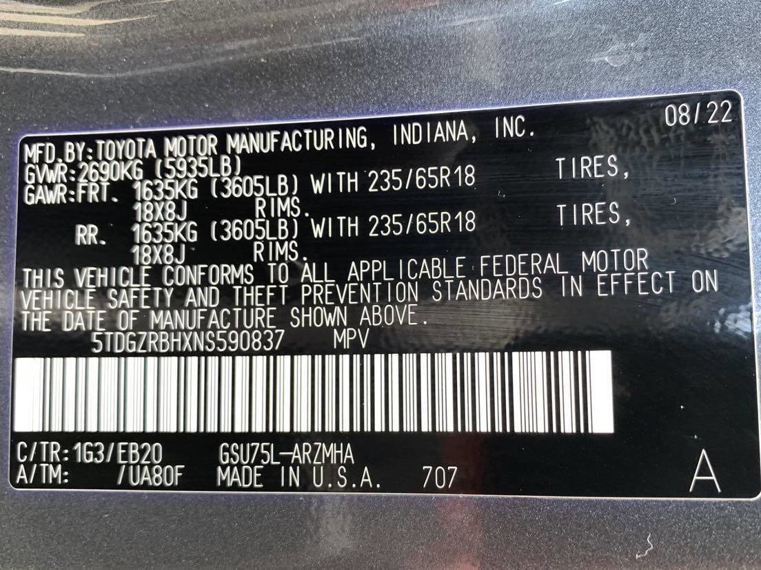 Used 2022 Toyota Highlander XLE AWD/4WD image 51
