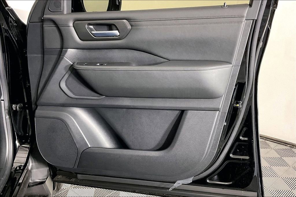 New 2026 Nissan Armada SV RWD image 20