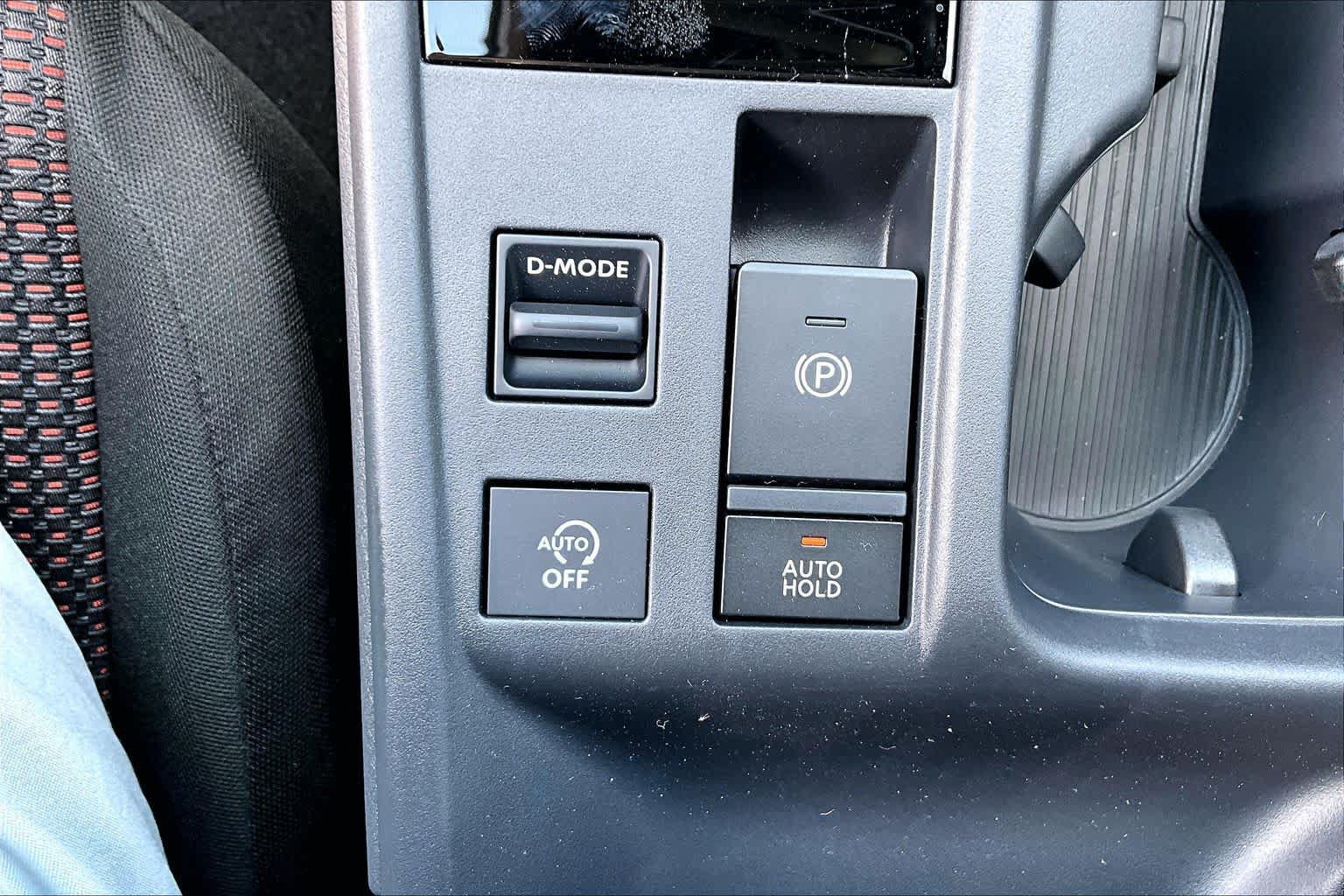 New 2027 Nissan Sentra SR w/ Floor Mat Package FWD image 13