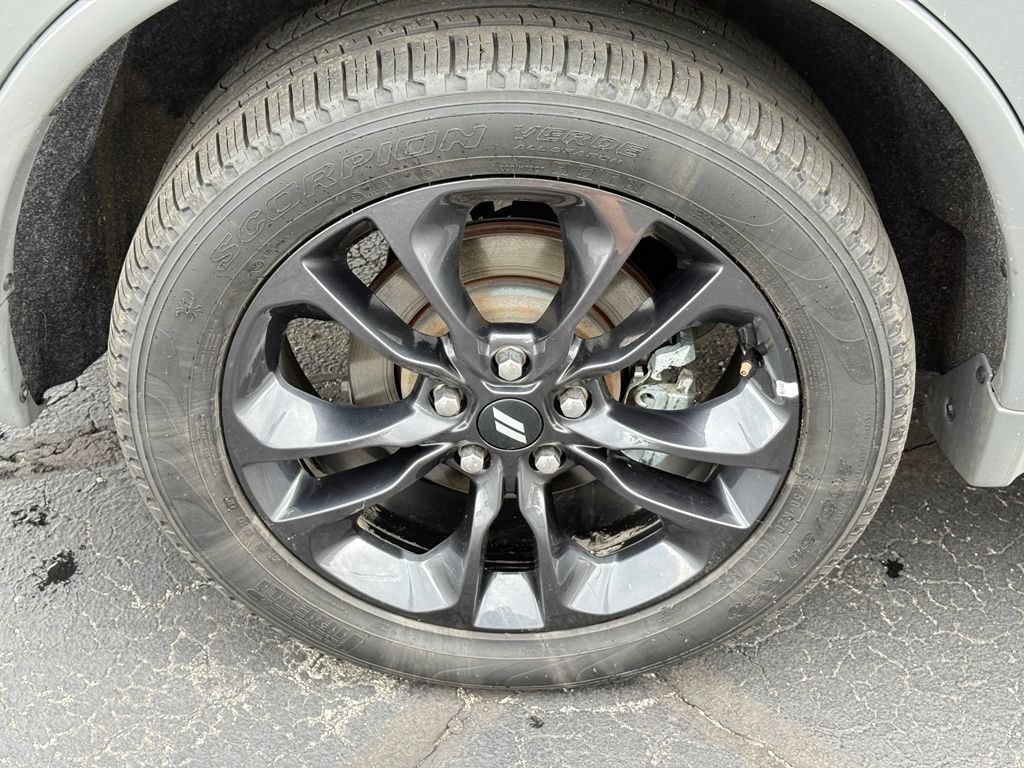 Used 2025 Dodge Durango R/T w/ Blacktop Package AWD/4WD image 10