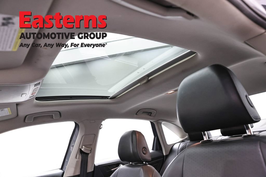 Used 2020 Volkswagen Jetta SE w/ SE Cold Weather Package image 35