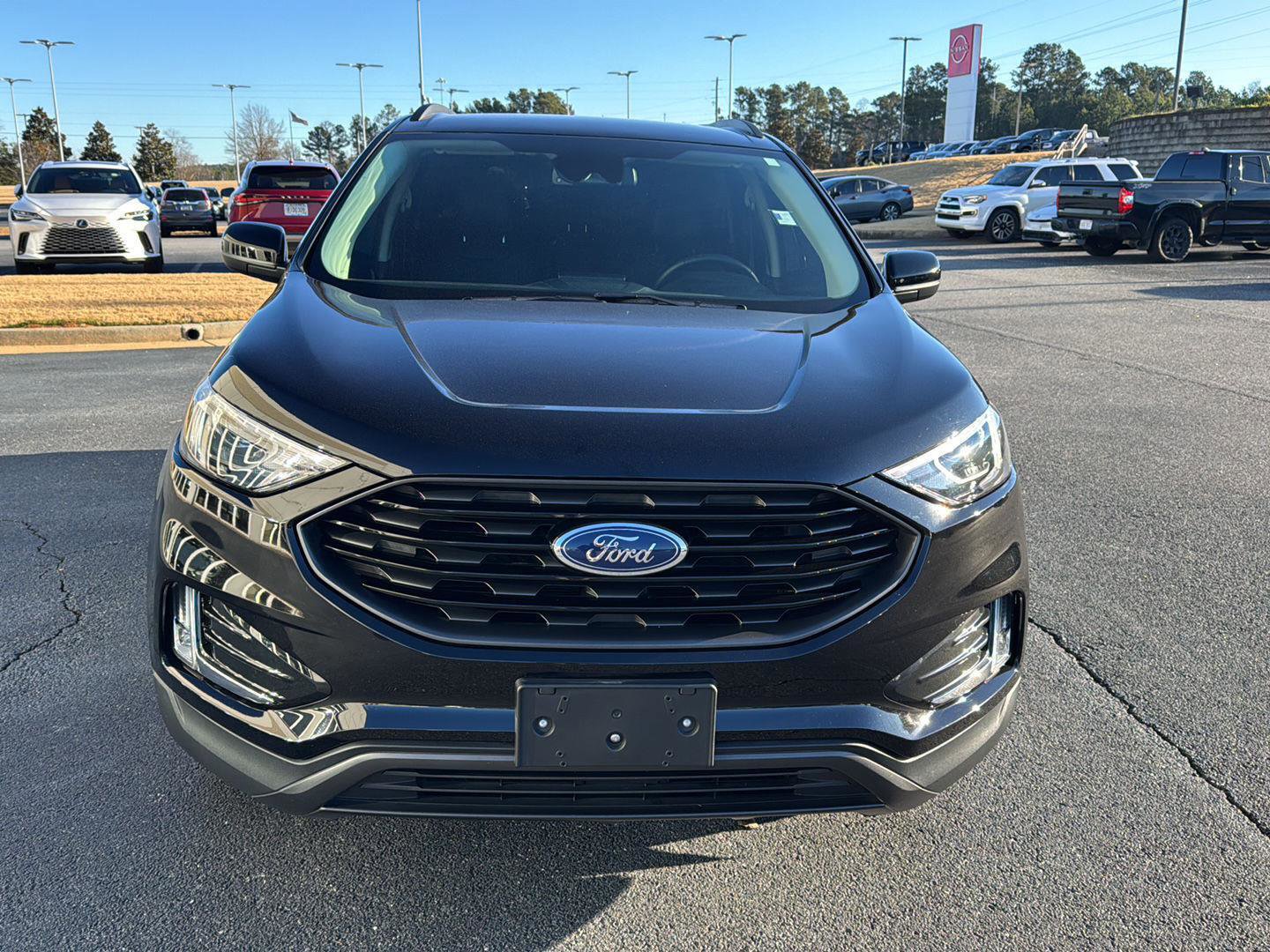 Used 2022 Ford Edge SEL w/ Sport Appearance Package image 7