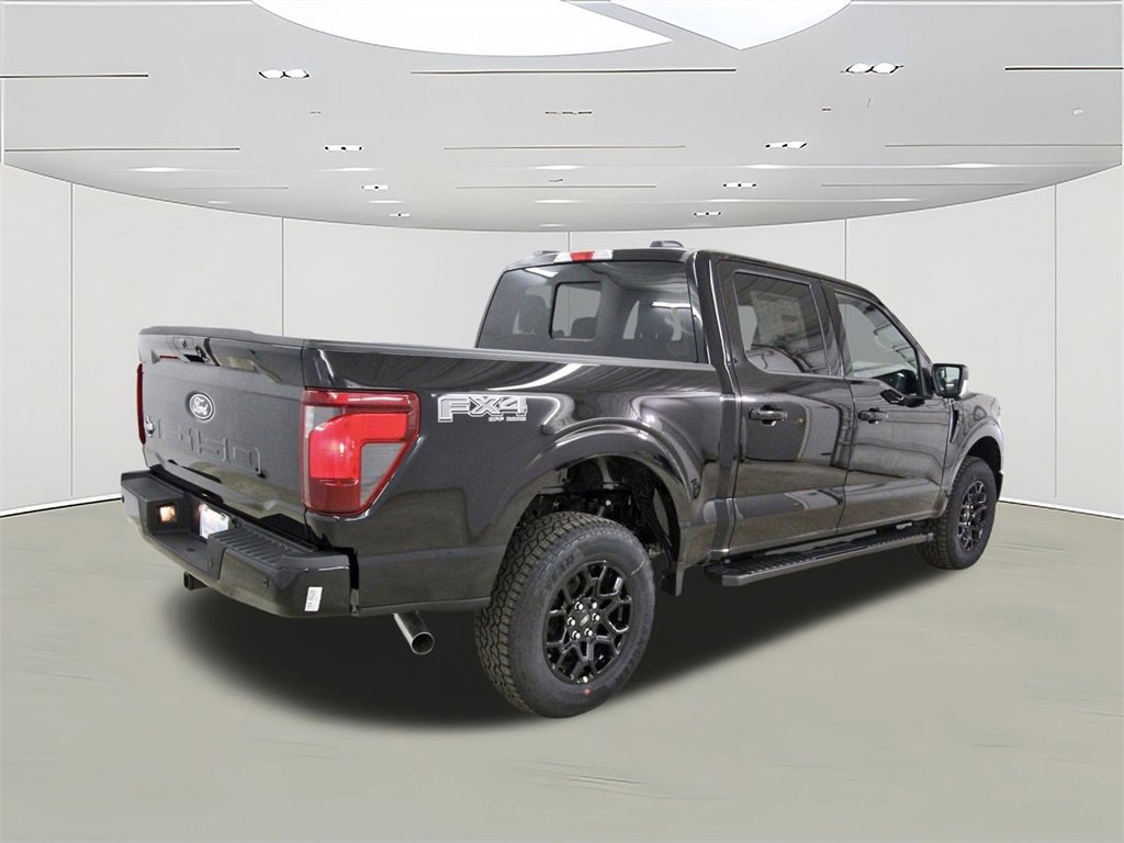 New 2025 Ford F150 XLT w/ Equipment Group 302A MID image 4