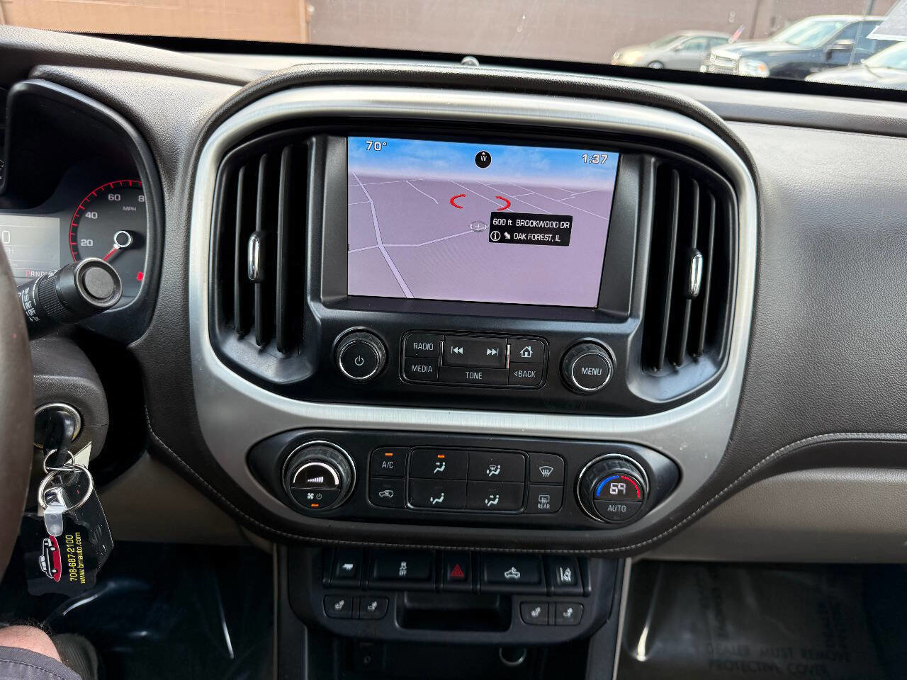 Used 2015 GMC Canyon SLT w/ Driver Alert Package image 15