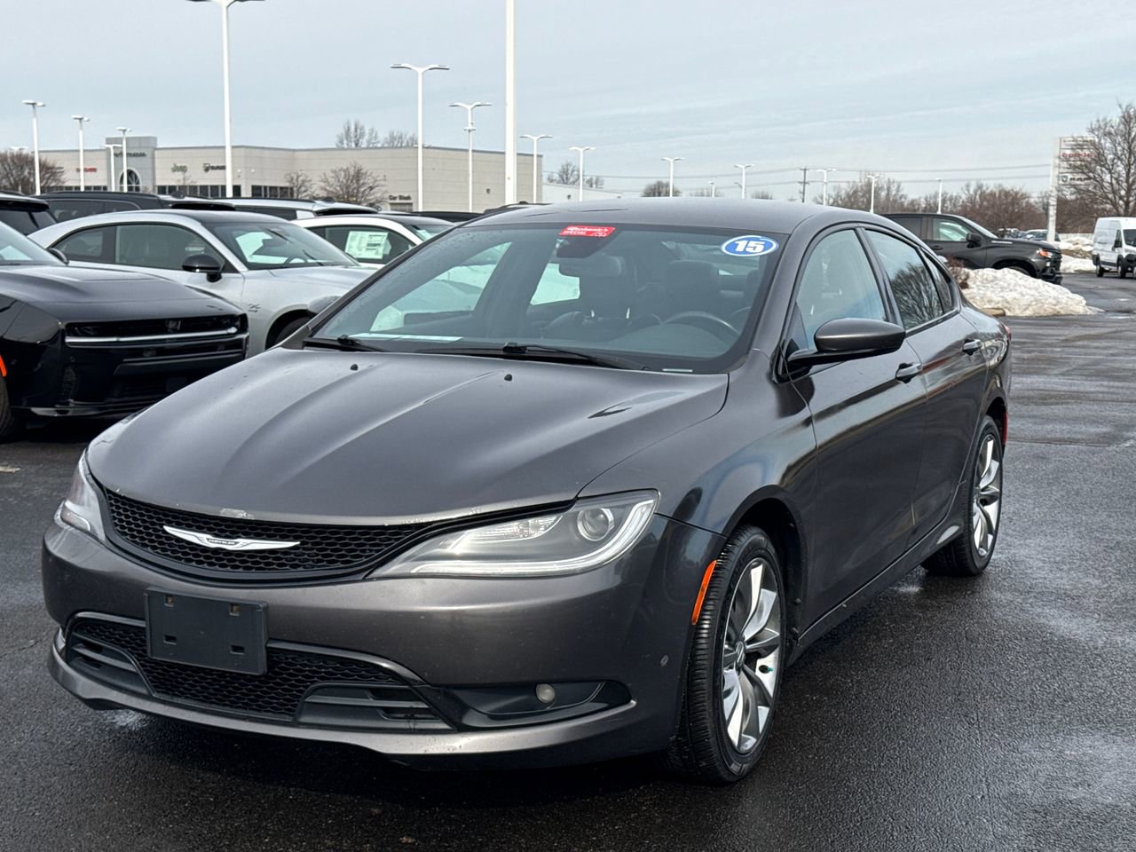 Used 2015 Chrysler 200 S w/ Comfort Group image 7