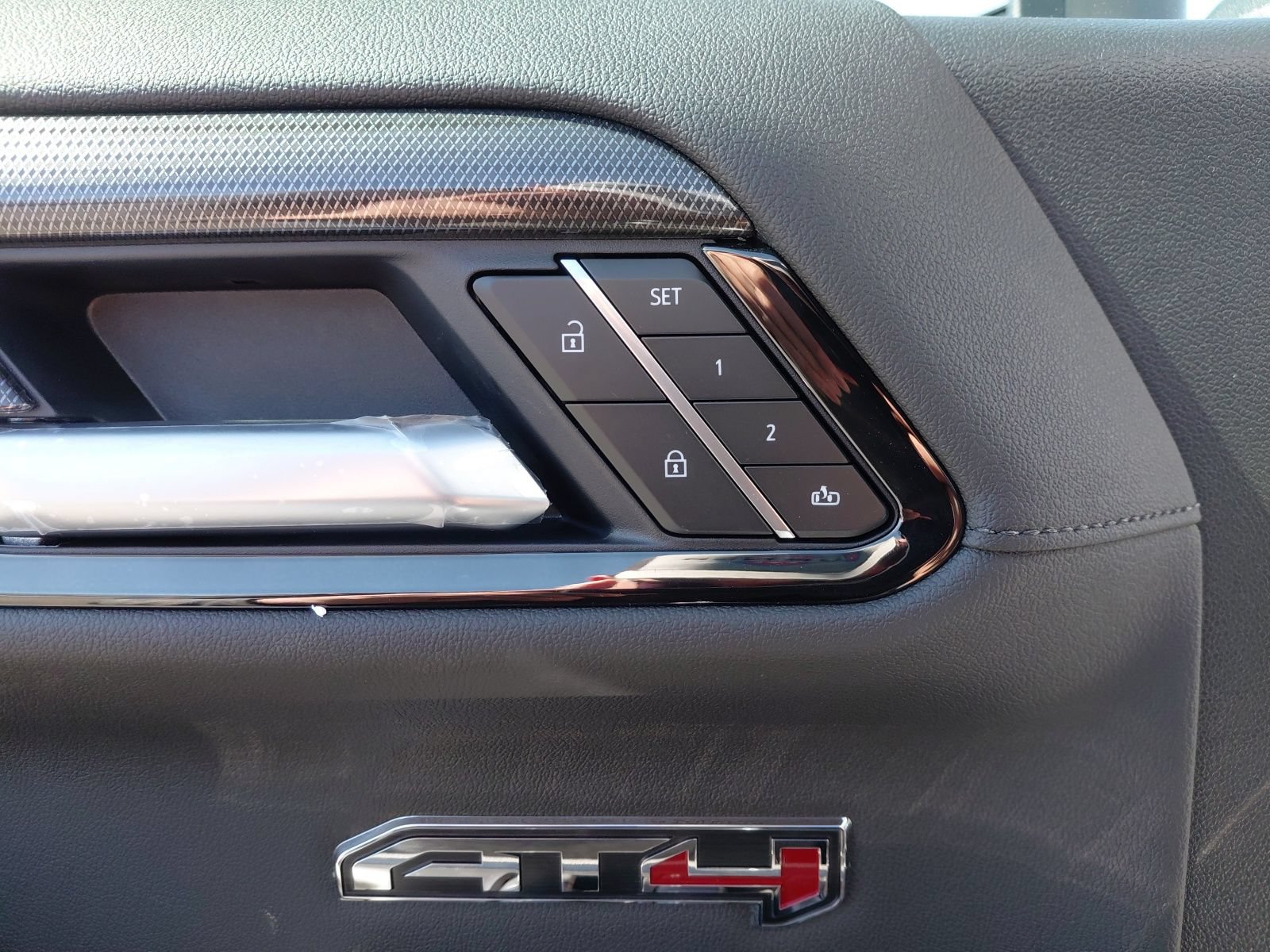 New 2026 GMC Sierra 1500 AT4 w/ AT4 Premium Package AWD/4WD image 21
