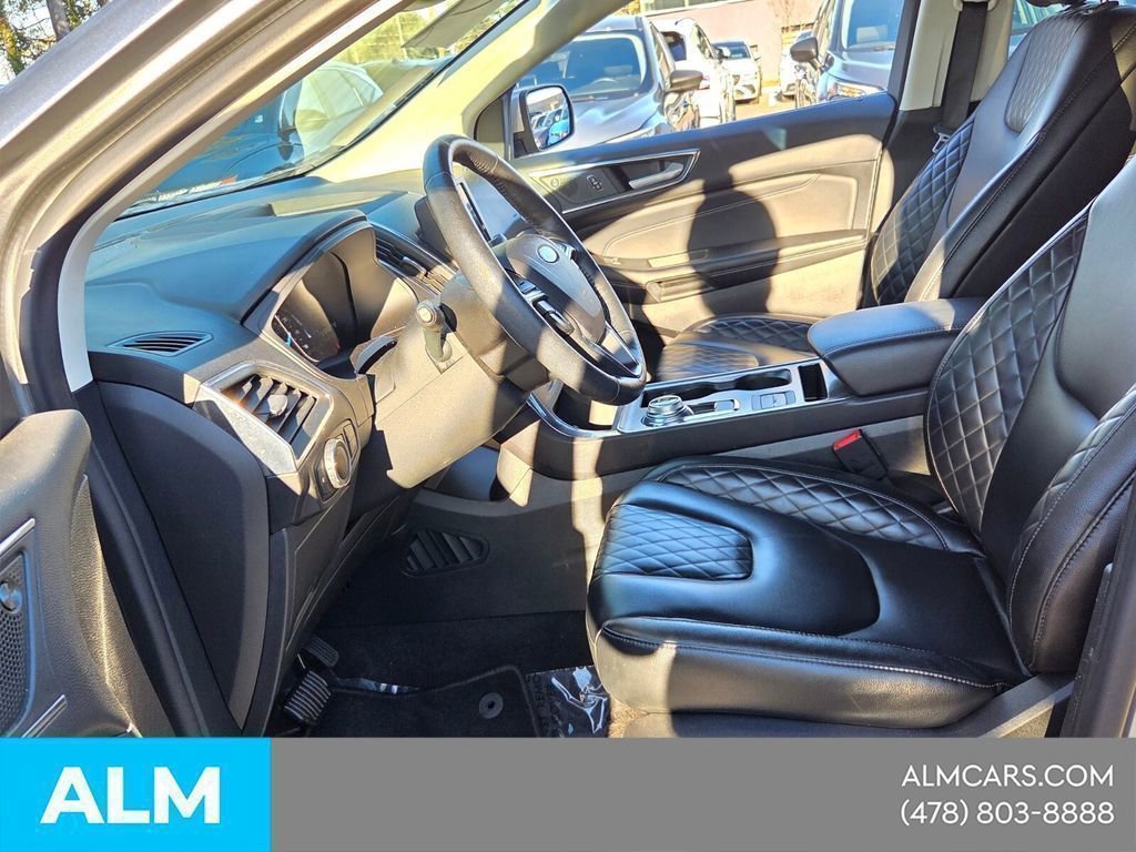 Used 2024 Ford Edge Titanium image 6