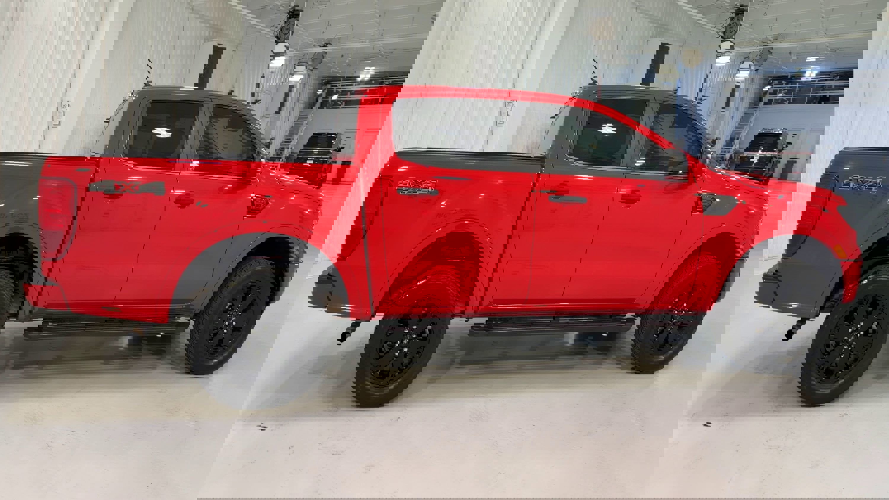 Used 2020 Ford Ranger XLT w/ Equipment Group 301A Mid image 2