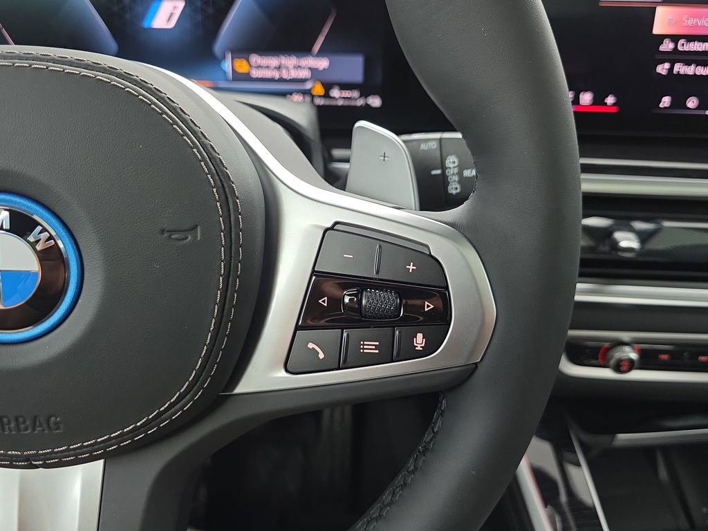 New 2026 BMW X5 xDrive50e w/ Executive Package image 18