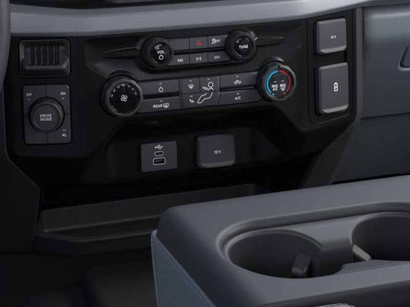 New 2025 Ford F550 4x4 SuperCab Super Duty w/ XL Chrome Package image 15