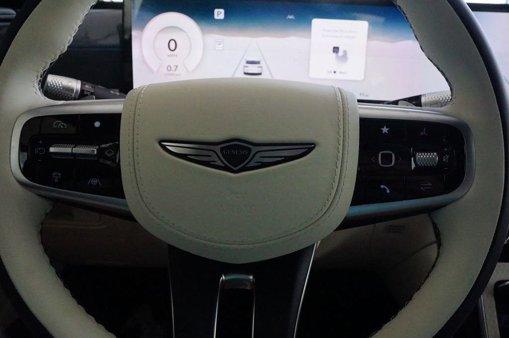 New 2025 Genesis GV80 3.5T Prestige image 11