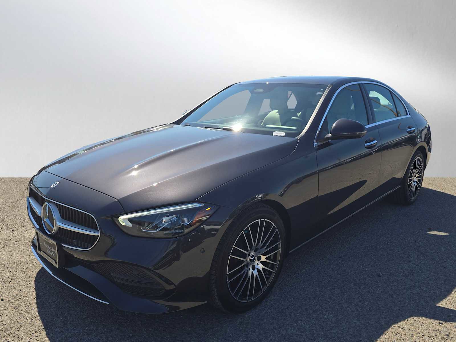 Used 2025 Mercedes-Benz C 300 4MATIC Sedan image 4