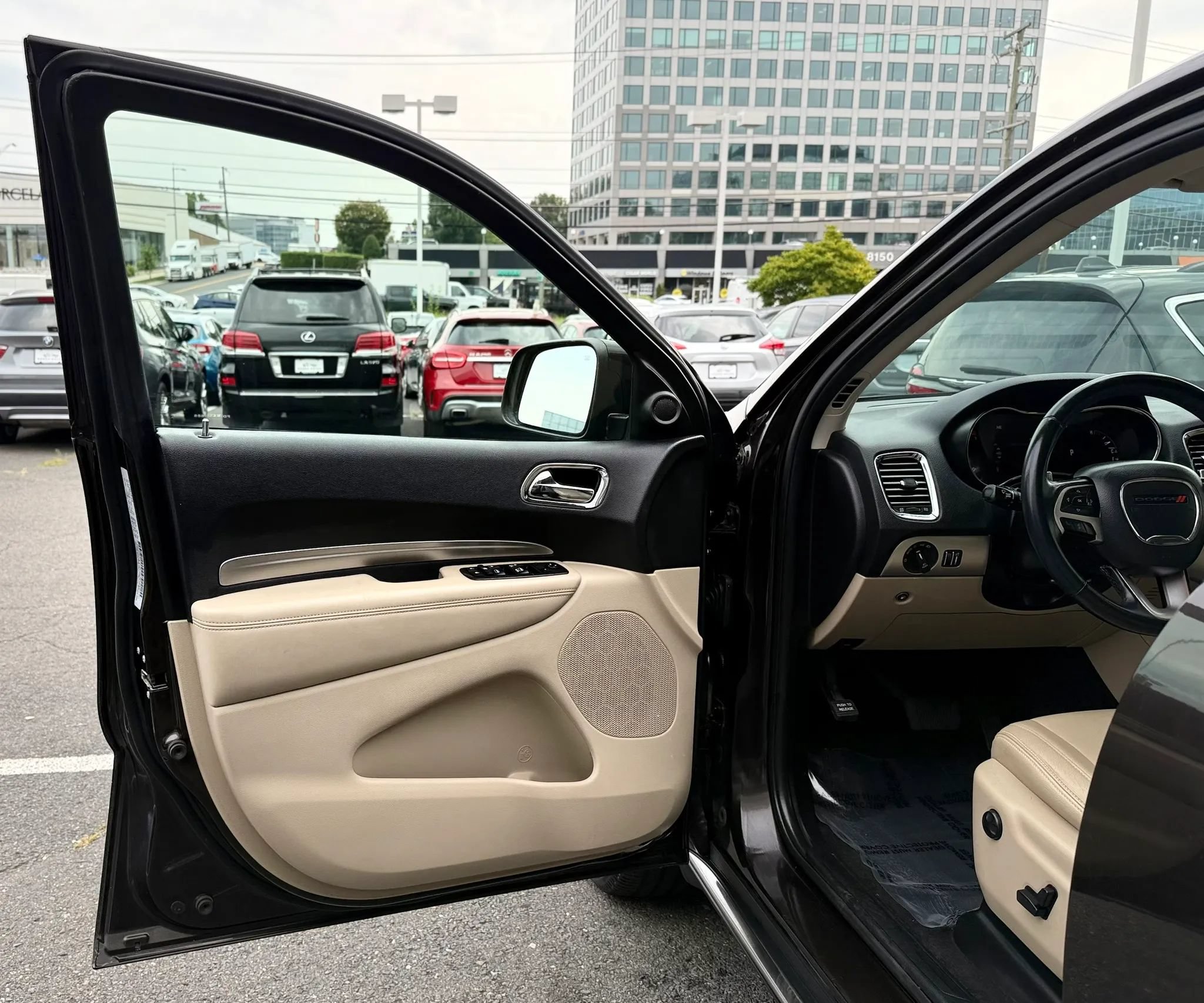 Used 2017 Dodge Durango SXT w/ Quick Order Package 23B AWD/4WD image 9