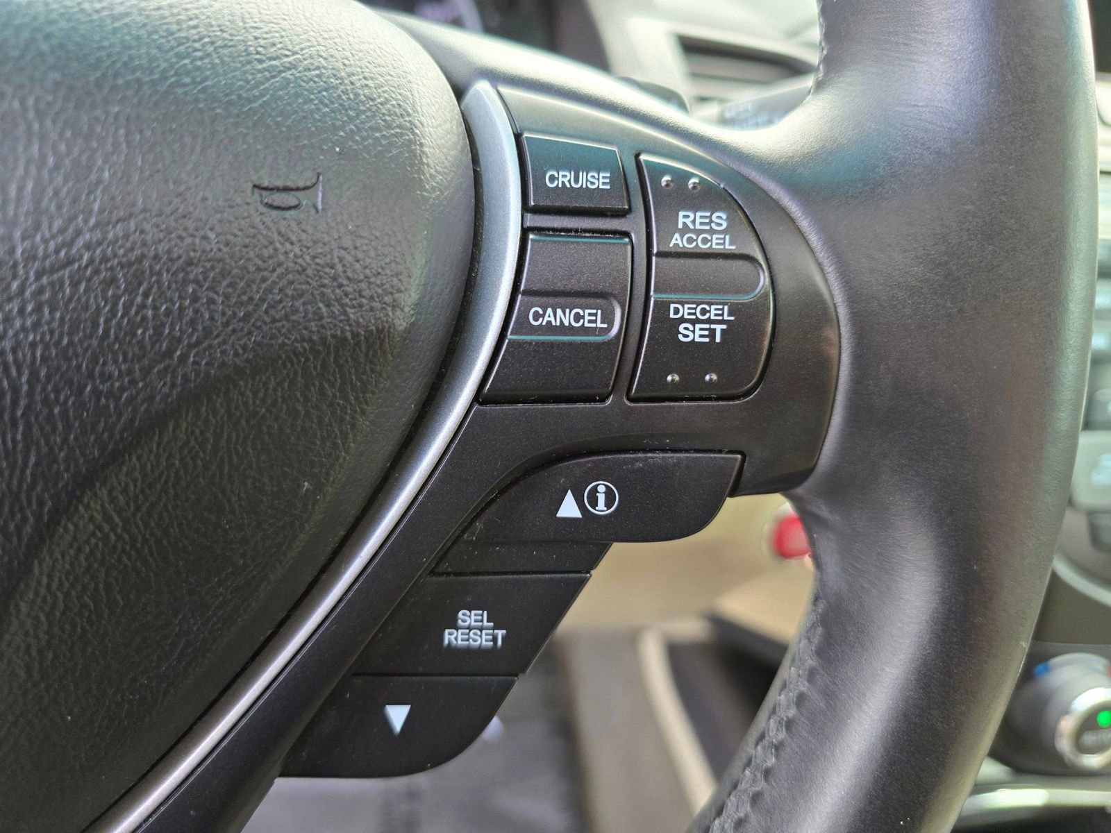 Used 2015 Acura RDX FWD image 26