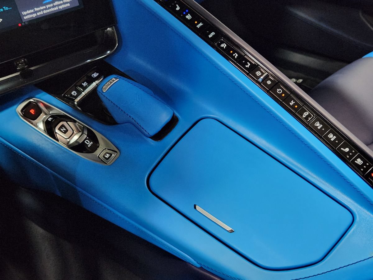 Used 2024 Chevrolet Corvette Z06 w/ Stealth Interior Trim Package RWD image 31