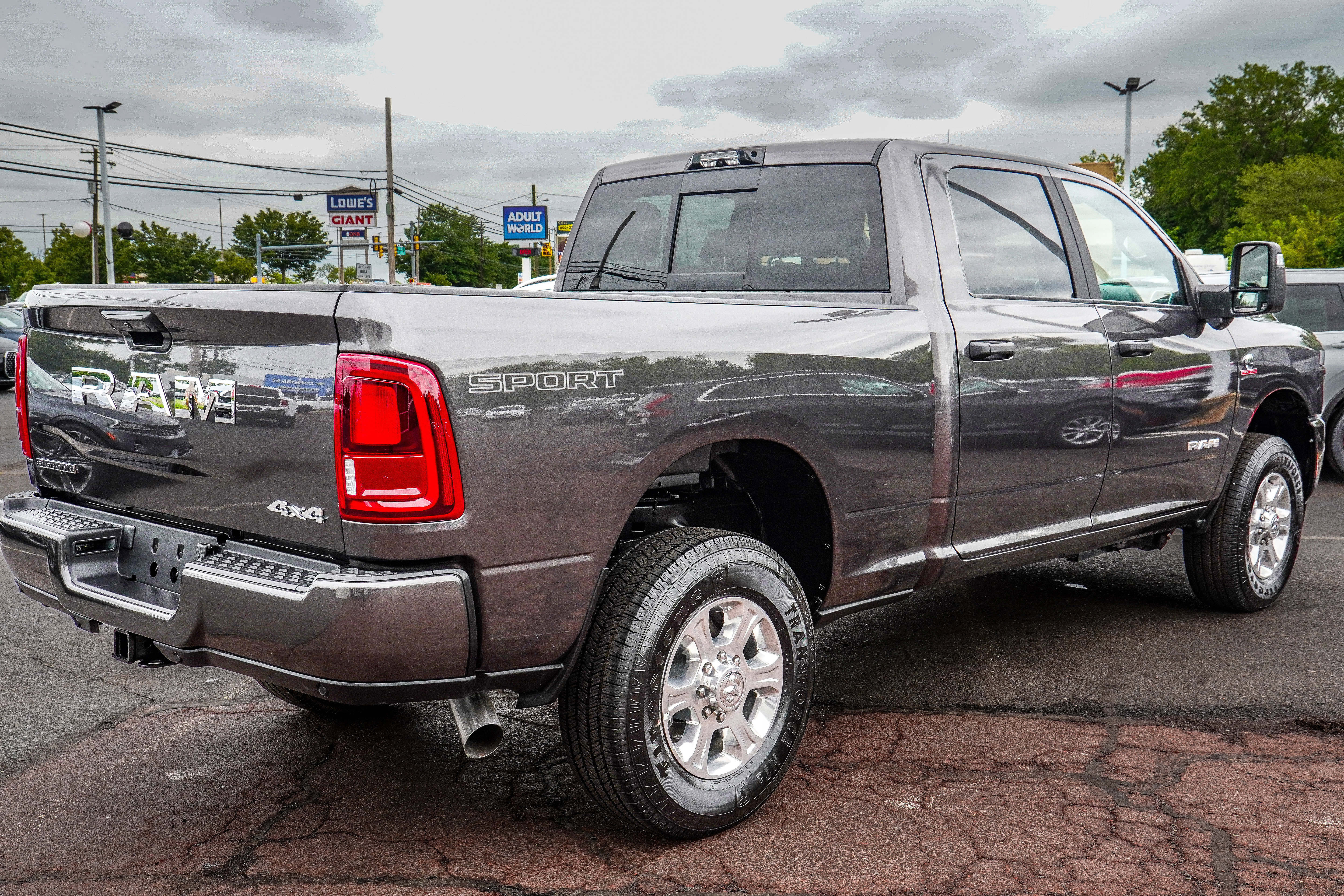 Used 2025 RAM 2500 Big Horn image 5