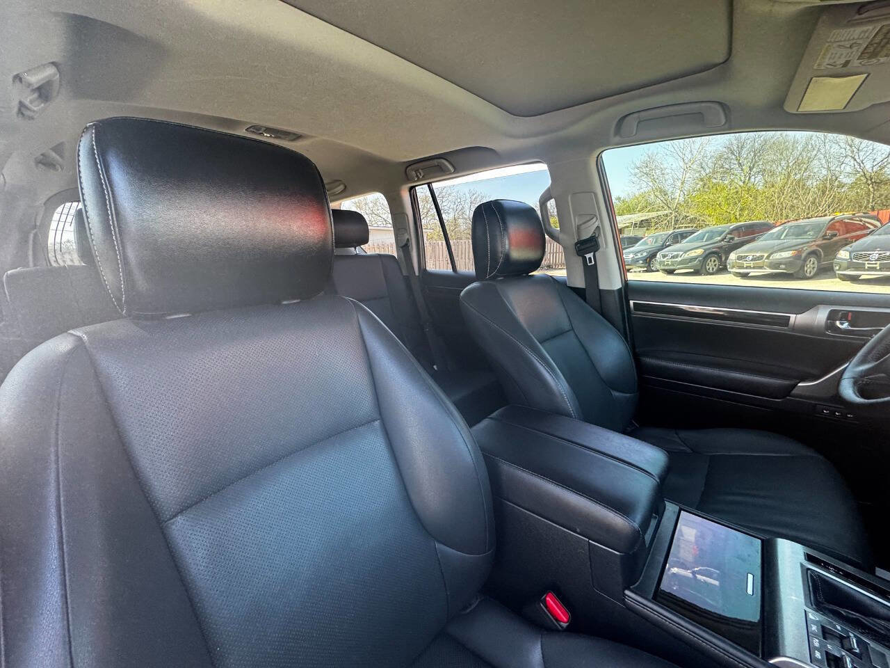 Used 2014 Lexus GX 460 image 37