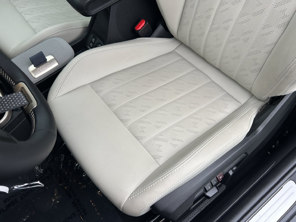 Used 2025 MINI Cooper S FWD image 15