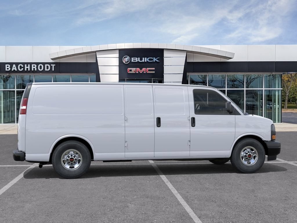 New 2026 GMC Savana 3500 Extended w/ Driver Convenience Package RWD image 5