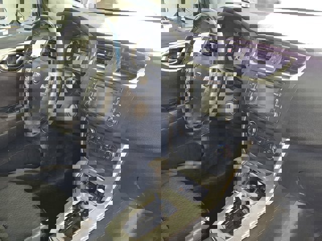 Used 2015 Nissan Sentra SR w/ Navigation Package image 5